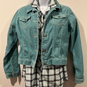 This is a bundle- both are like new.